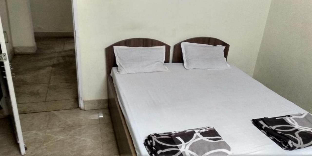 Adarsh Lodge Dzsamsedpur Kültér fotó