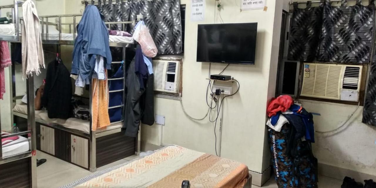 Adarsh Lodge Dzsamsedpur Kültér fotó